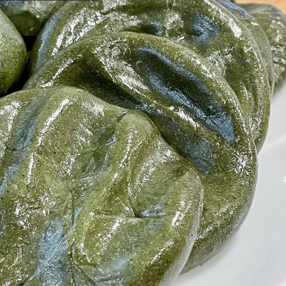 Mugwort rice cake