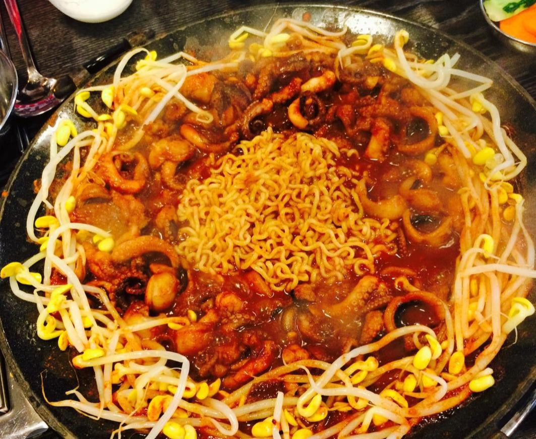 Romantic baby Octopus 300g pk/3ea +Dippin sauce 3ea
