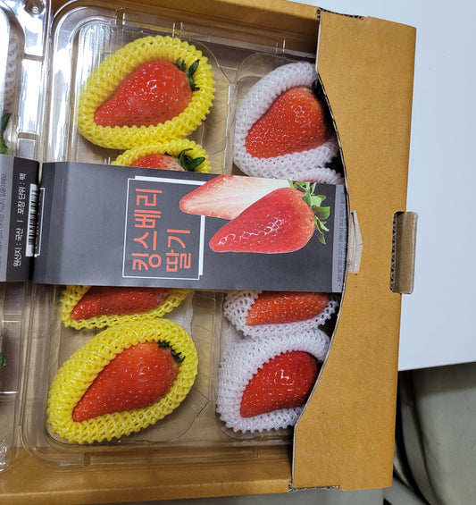 [The Best Taste and Size strawberry] Korean  Kingberry 400g* 4pack